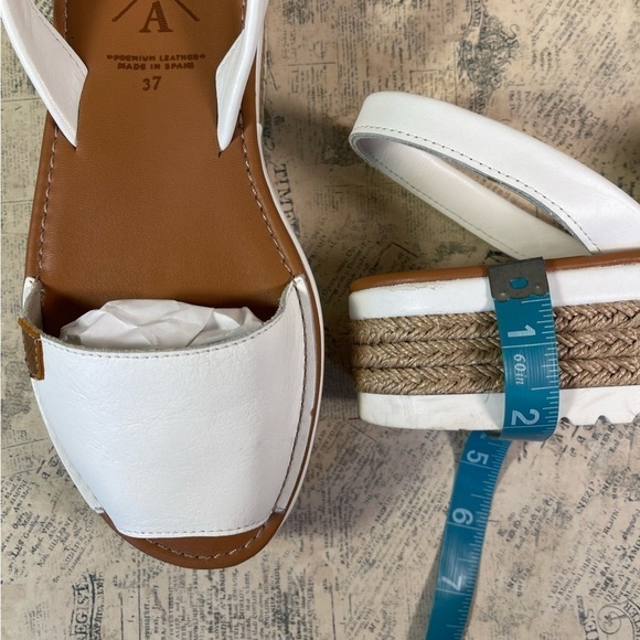POPA WHITE  SAONA PLATFORM MENORCAN SANDALS - Picture 13 of 13